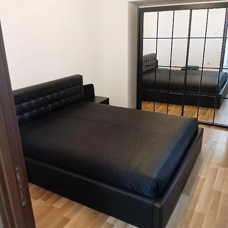 Trade Centre View Apartment *